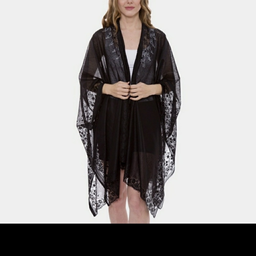 KIMONO Black all Black 🎈New in package